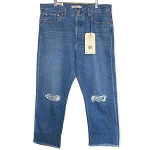 Levi’s NWT Blue Mid-Wash Distressed High-Rise Wedgie Straight Jeans Size 32